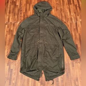 H&M Divided Men’s Medium Green Hooded Elongated Jacket